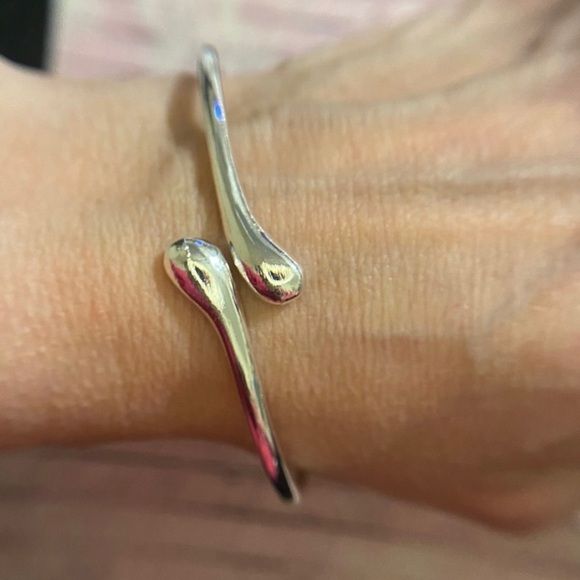 🆕 Sterling silver jewelry set 4 pc - necklace earrings ring bracelet - Picture 8 of 11